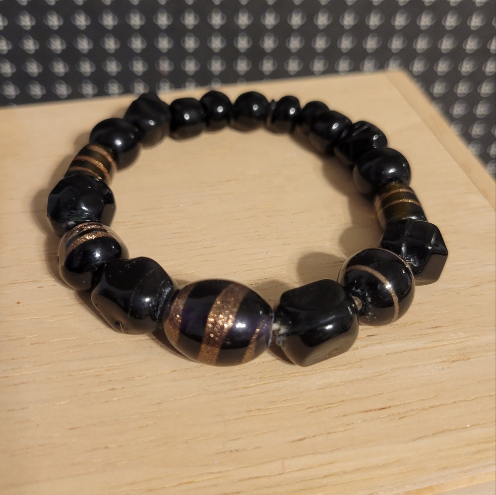 Vintage Black and Copper Glitter Art Glass Bead Stretchy Bracelet